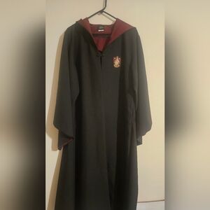 Universal Studios Official Harry Potter Gryffindor Robe (Unisex M L)